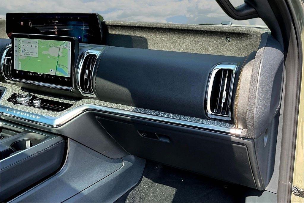 Ford Expedition Tremor 4WD 2025