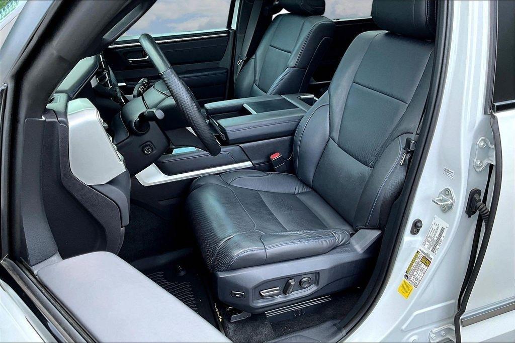 Toyota Sequoia TRD Pro 4WD 2025