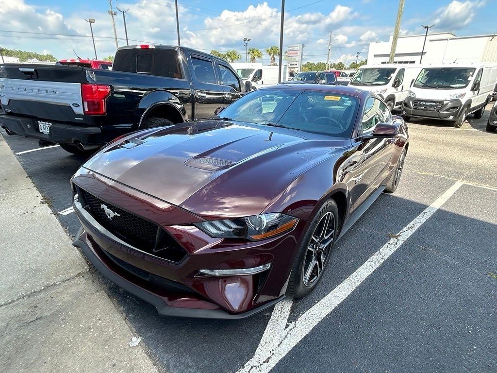 Ford Mustang GT Premium Coupe 2018