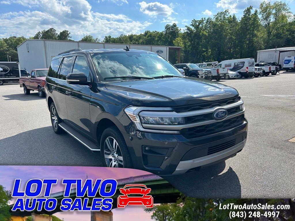 Ford Expedition XLT 4WD 2022