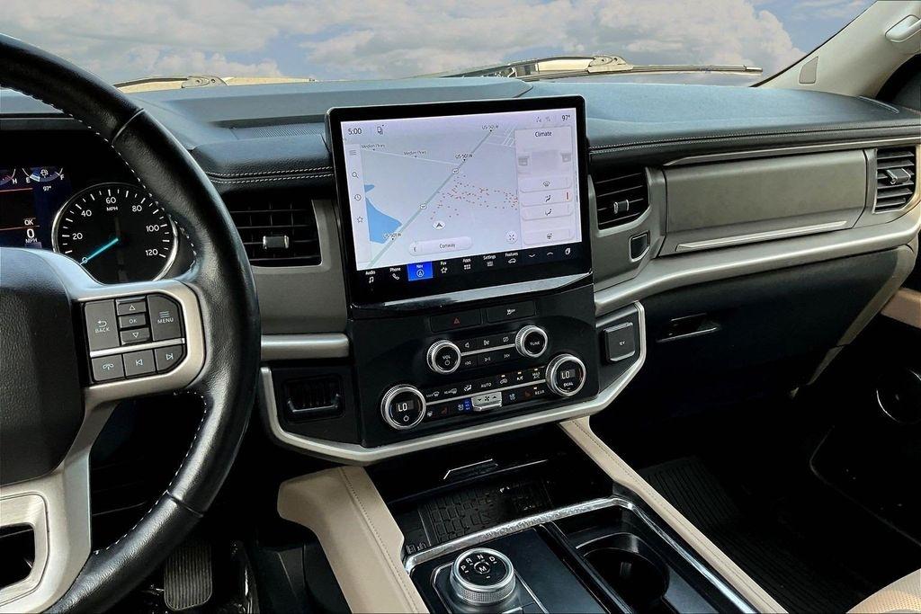 Ford Expedition XLT 4WD 2022