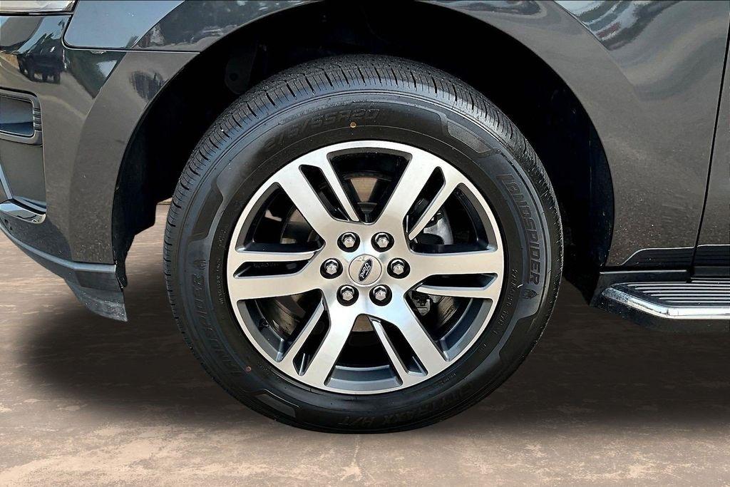 Ford Expedition XLT 4WD 2022
