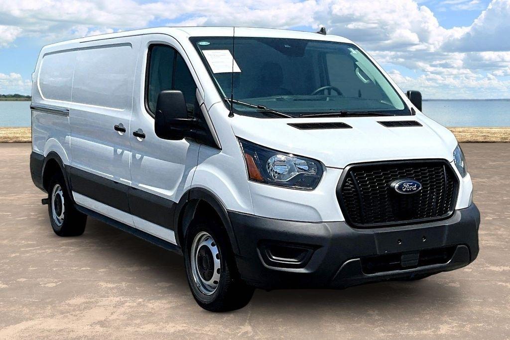 Ford Transit 150 Van Low Roof w/Sliding Pass. 130-in. WB 2025