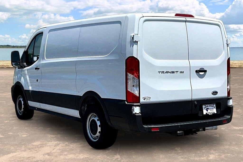 Ford Transit 150 Van Low Roof w/Sliding Pass. 130-in. WB 2025