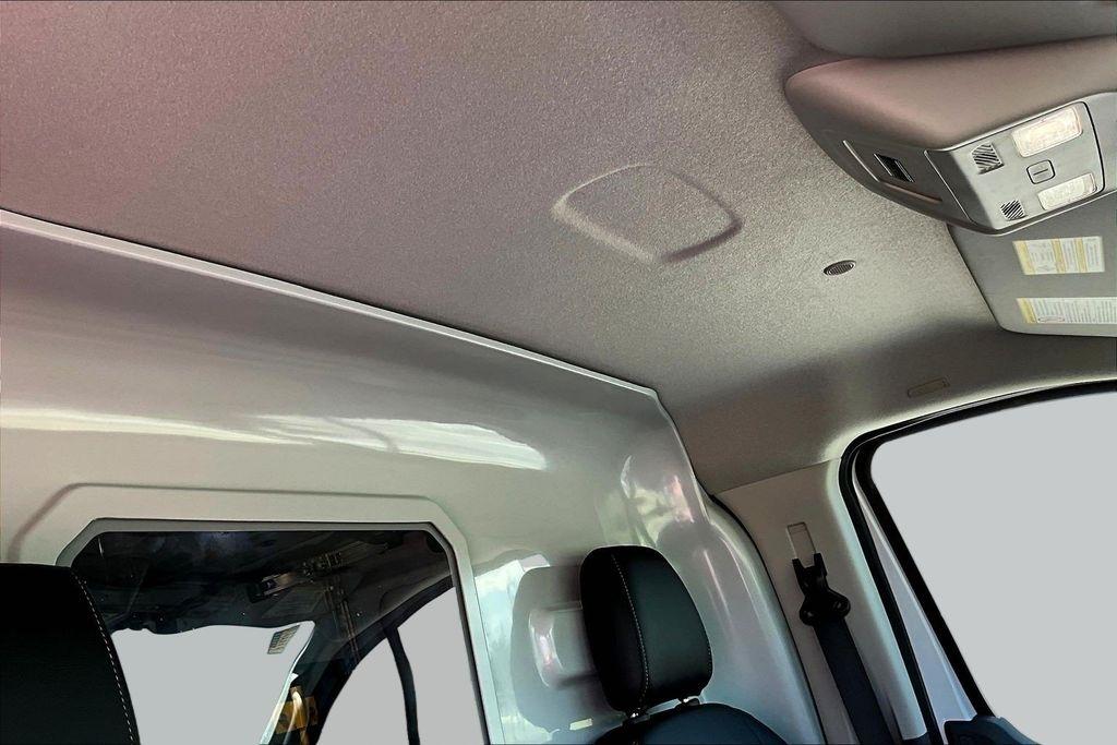 Ford Transit 150 Van Low Roof w/Sliding Pass. 130-in. WB 2025