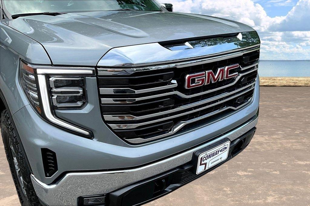 GMC Sierra 1500 SLT Crew Cab 4WD 2025