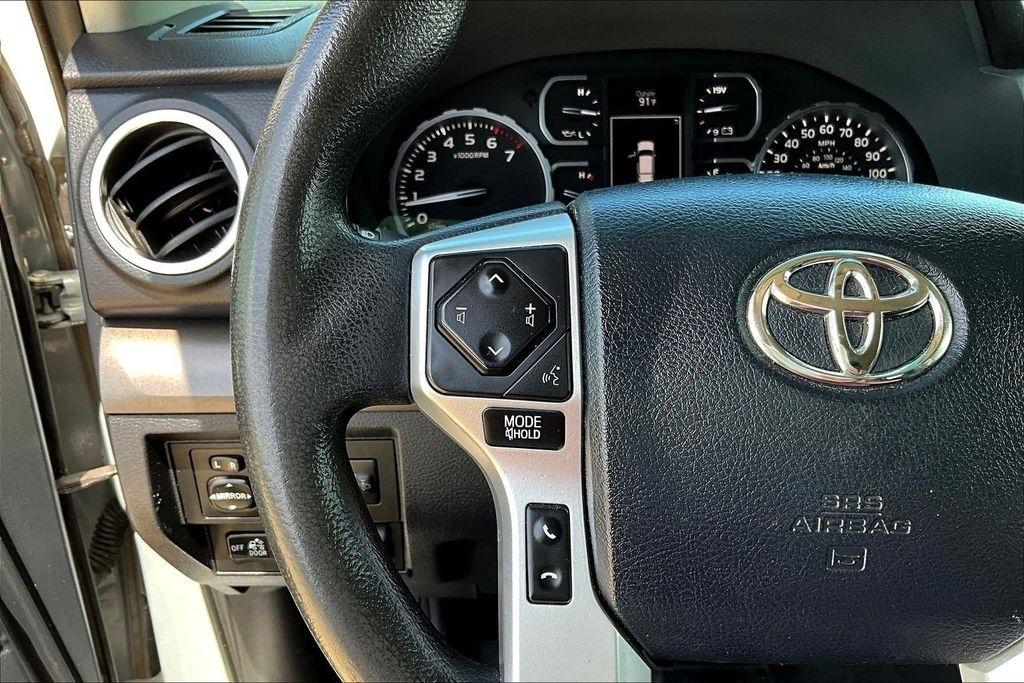 Toyota Tundra  2018
