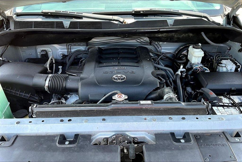 Toyota Tundra  2018