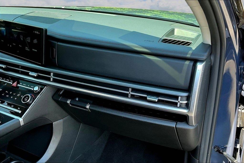 Hyundai Santa Fe Hybrid SEL AWD 2025