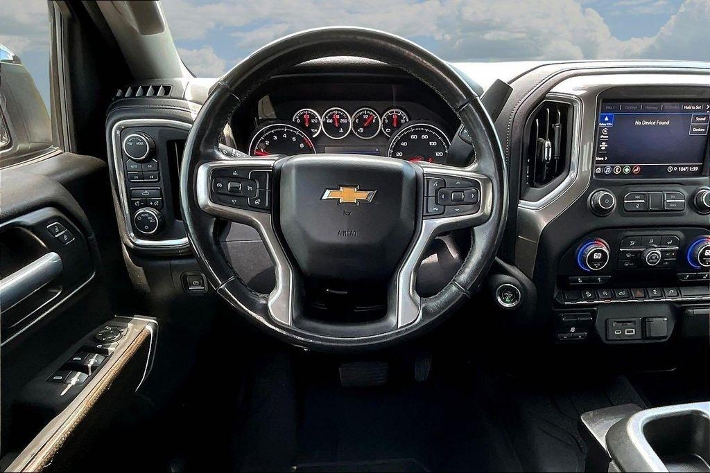 Chevrolet Silverado 1500 LT Crew Cab 4WD 2021