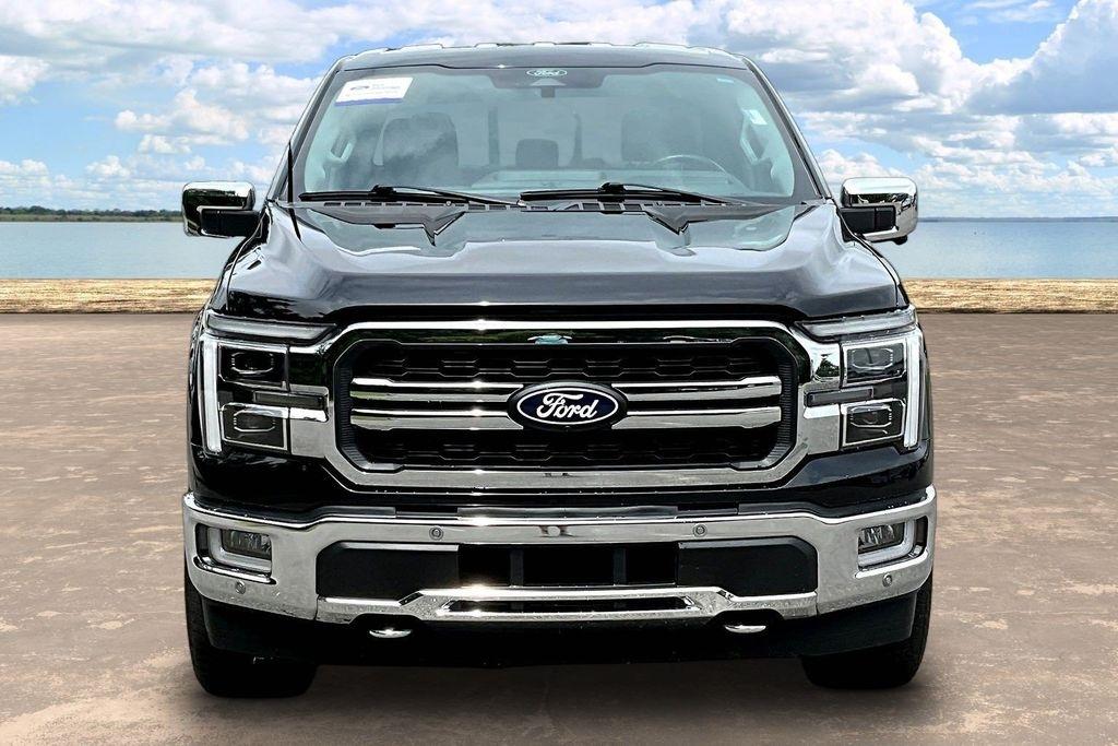 Ford F-150 Lariat SuperCrew 4WD 2024