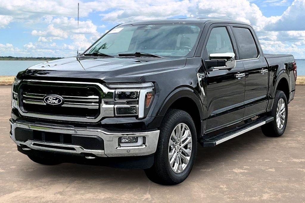 Ford F-150 Lariat SuperCrew 4WD 2024