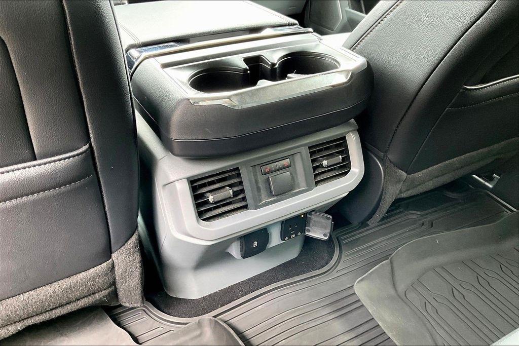 Ford F-150 Lariat SuperCrew 4WD 2024