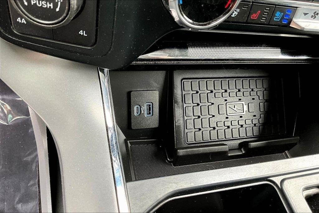 Ford F-150 Lariat SuperCrew 4WD 2024