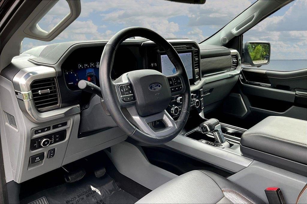 Ford F-150 Lariat SuperCrew 4WD 2024