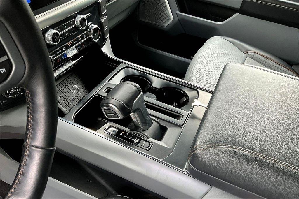 Ford F-150 Lariat SuperCrew 4WD 2024