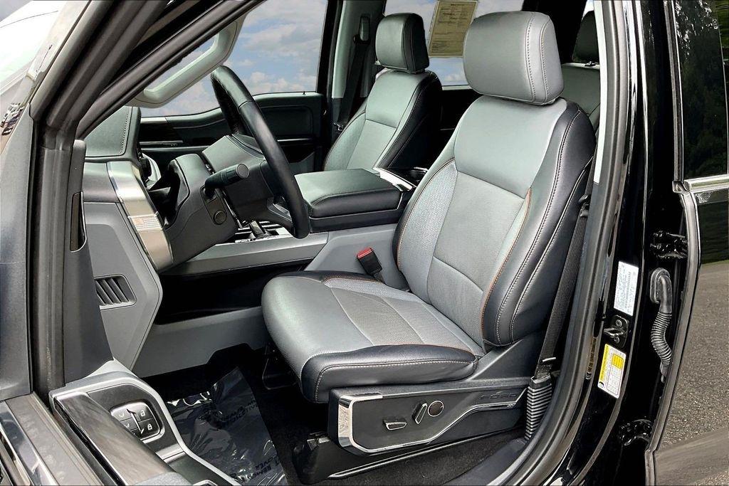 Ford F-150 Lariat SuperCrew 4WD 2024
