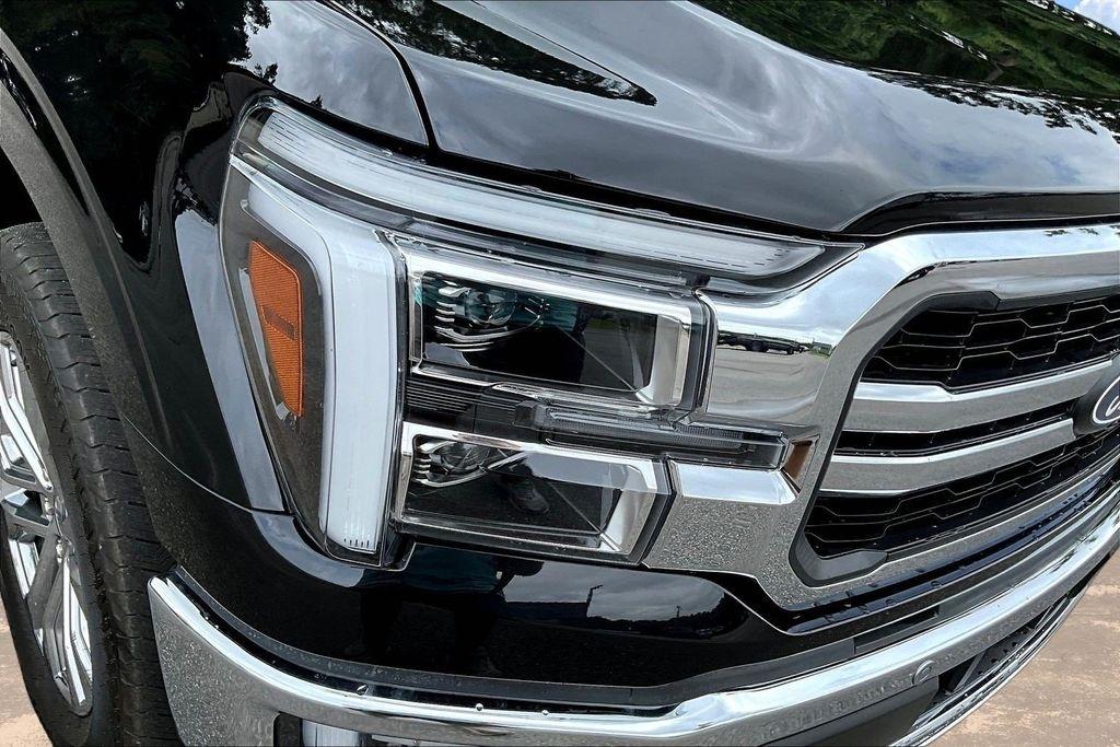 Ford F-150 Lariat SuperCrew 4WD 2024