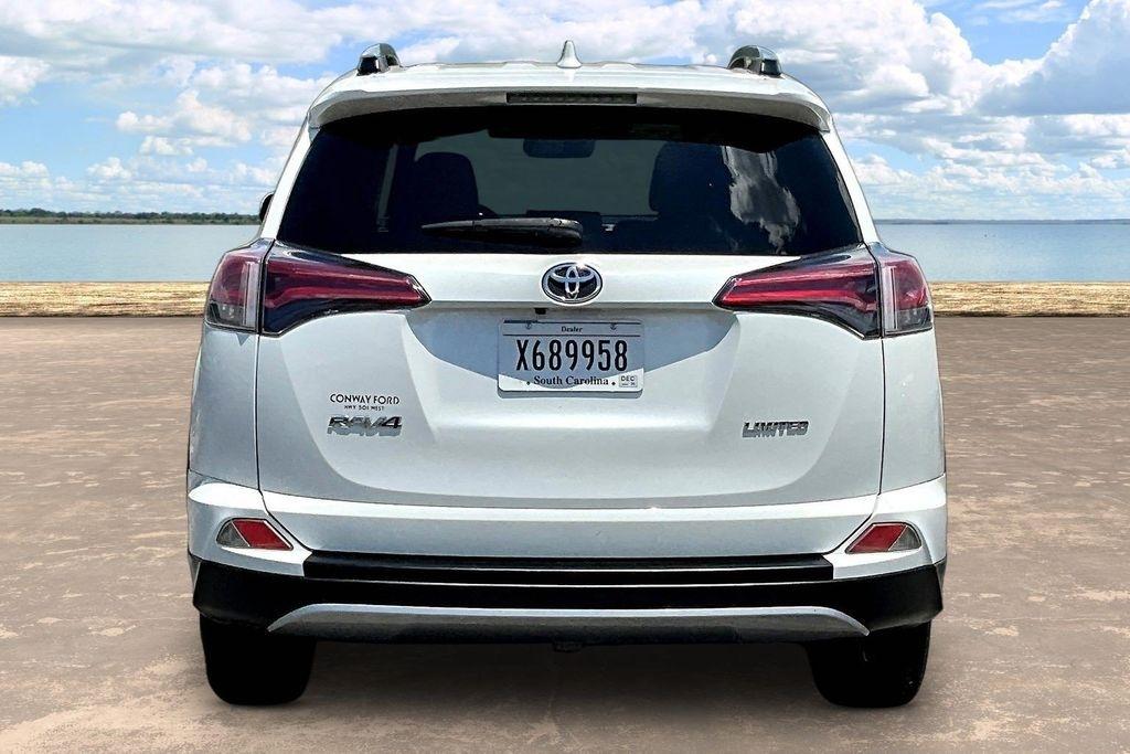 Toyota RAV4 Limited FWD 2018