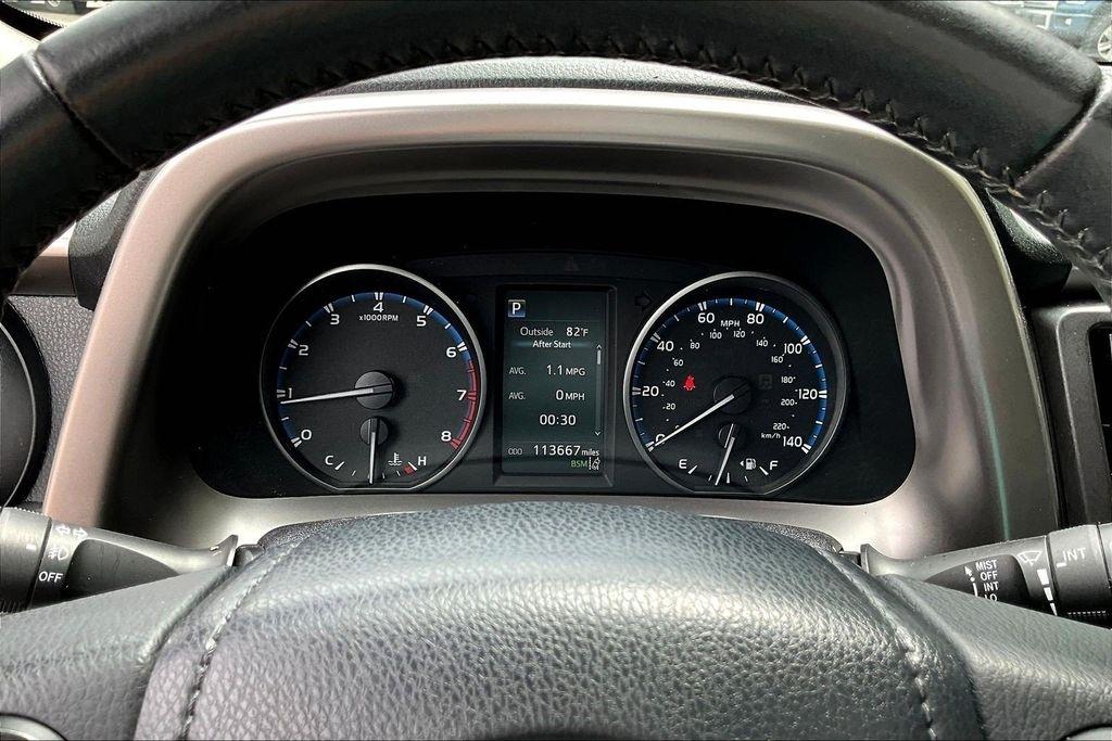 Toyota RAV4 XLE FWD (Natl) 2018