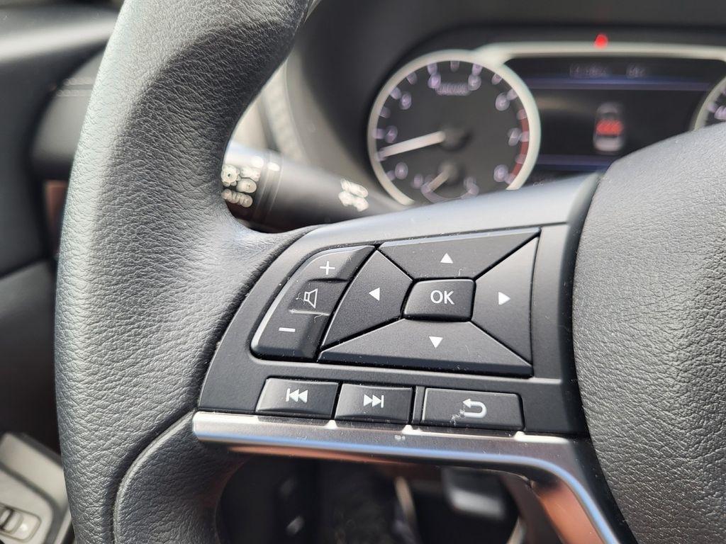 Nissan Sentra SV 2025