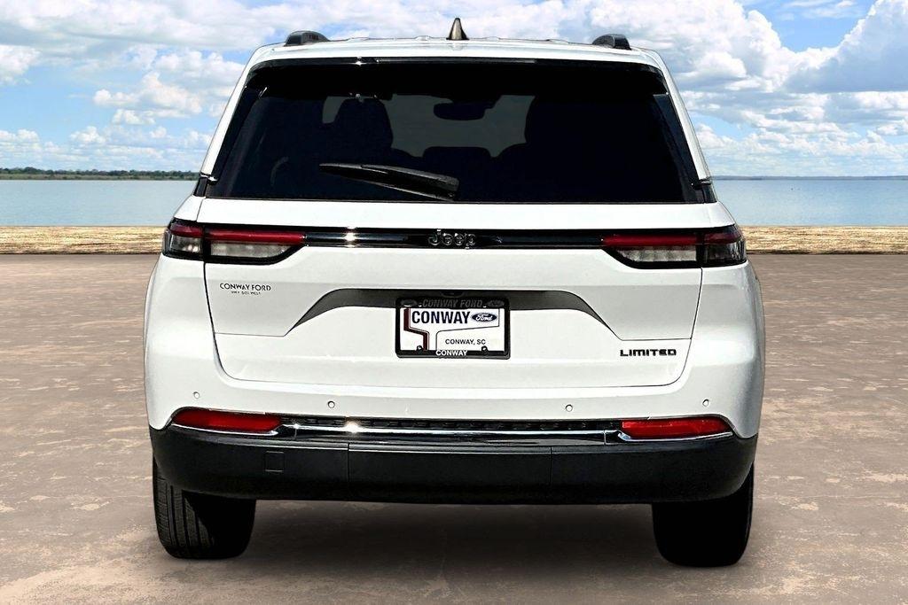 Jeep Grand Cherokee Limited 4x2 2023