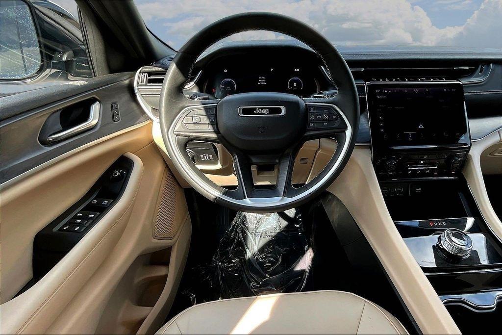 Jeep Grand Cherokee Limited 4x2 2023