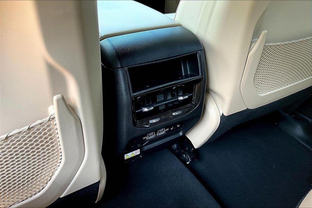 Jeep Grand Cherokee Limited 4x2 2023