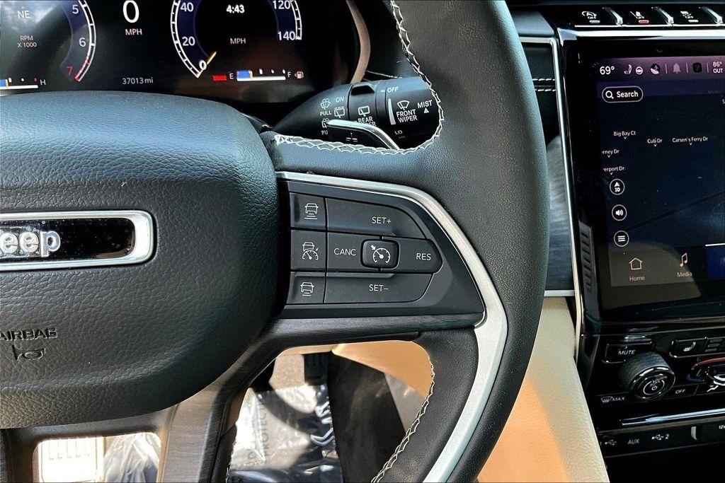 Jeep Grand Cherokee Limited 4x2 2023