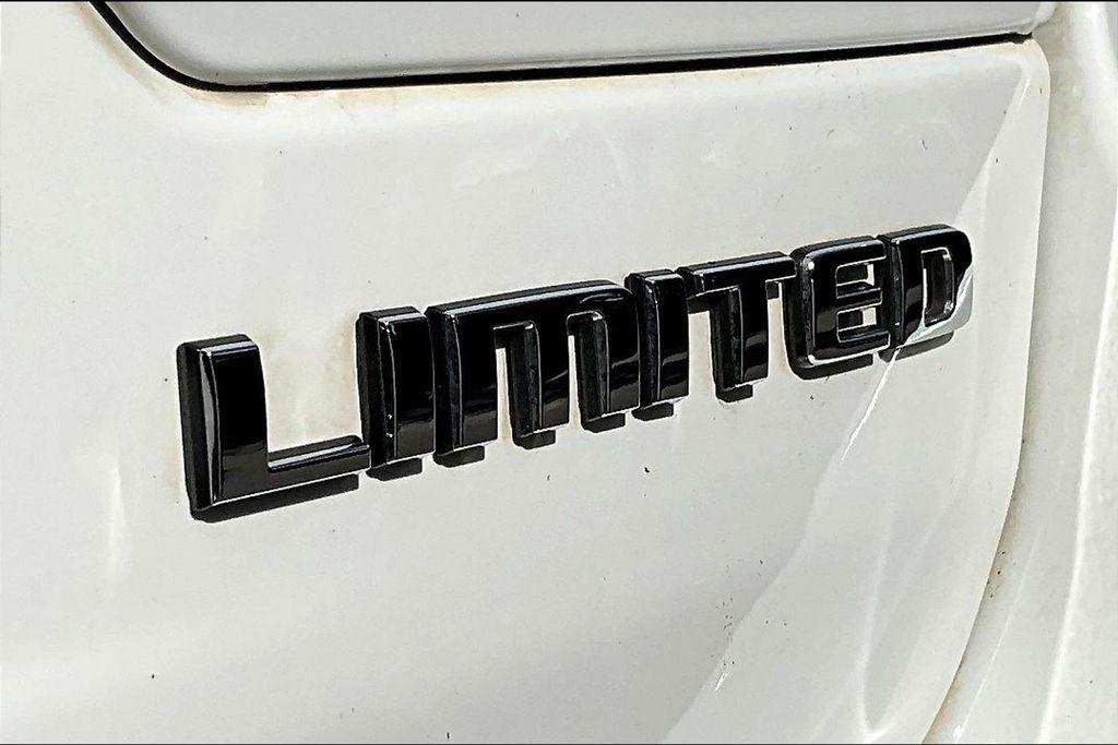 Jeep Grand Cherokee Limited 4x2 2023