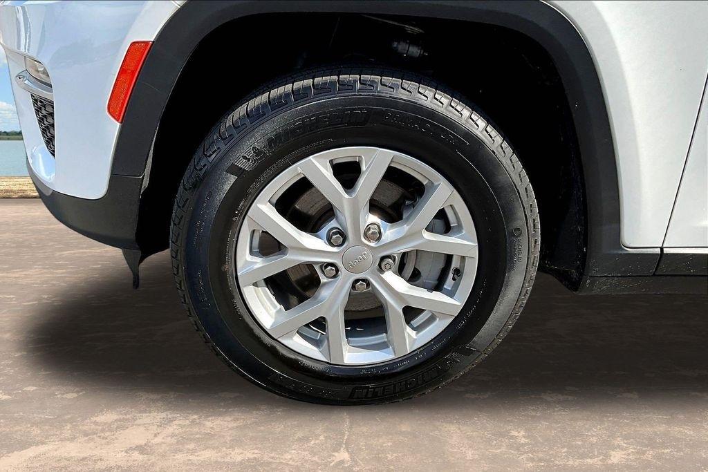 Jeep Grand Cherokee Limited 4x2 2023