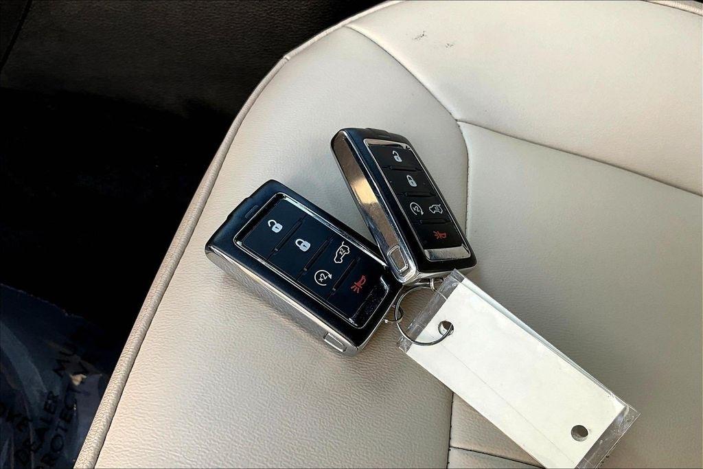 Jeep Grand Cherokee Limited 4x2 2023