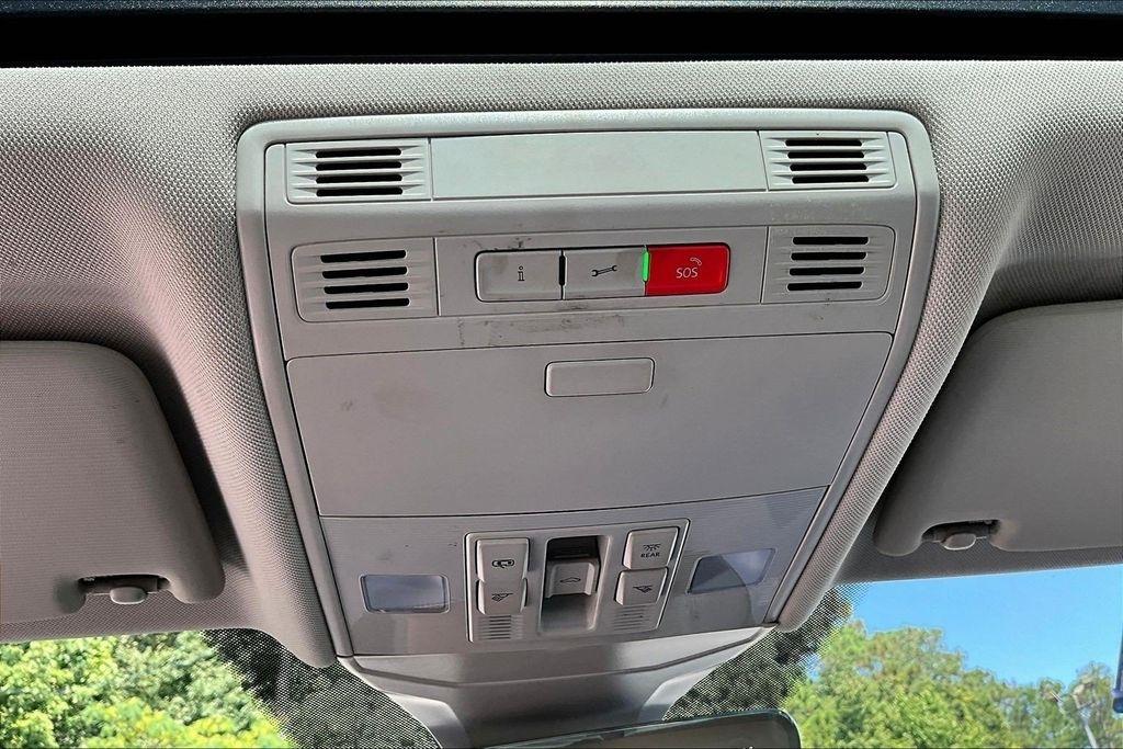 Volkswagen Jetta SE Auto 2023