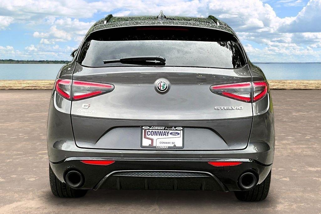 Alfa Romeo Stelvio Veloce AWD 2024