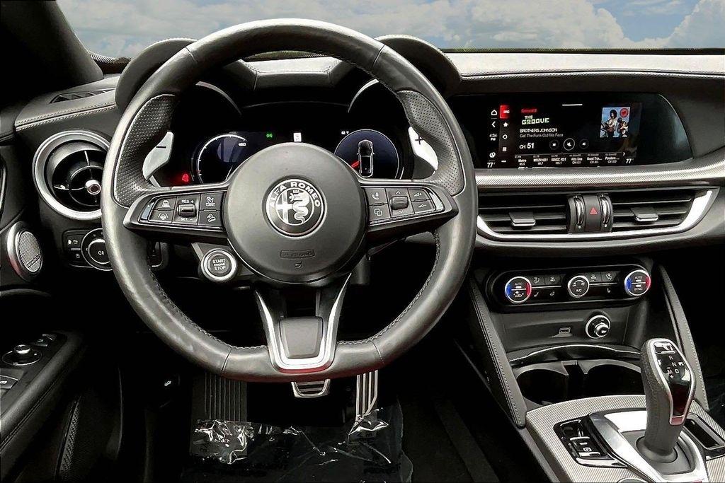 Alfa Romeo Stelvio Veloce AWD 2024