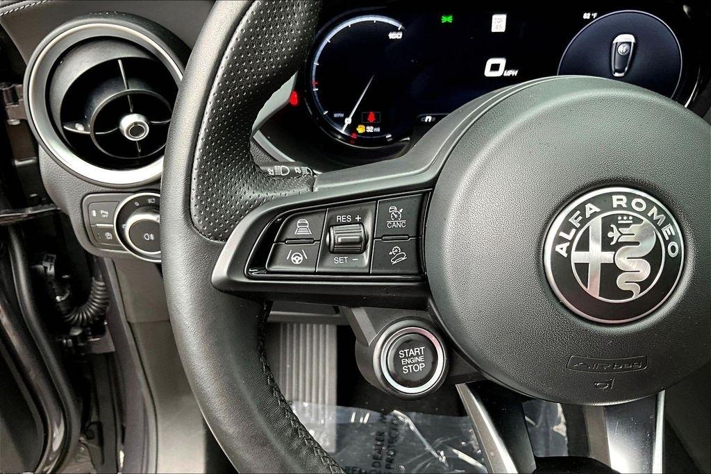 Alfa Romeo Stelvio Veloce AWD 2024