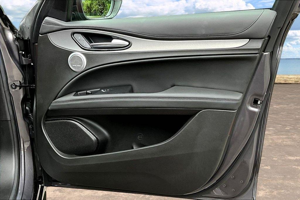 Alfa Romeo Stelvio Veloce AWD 2024