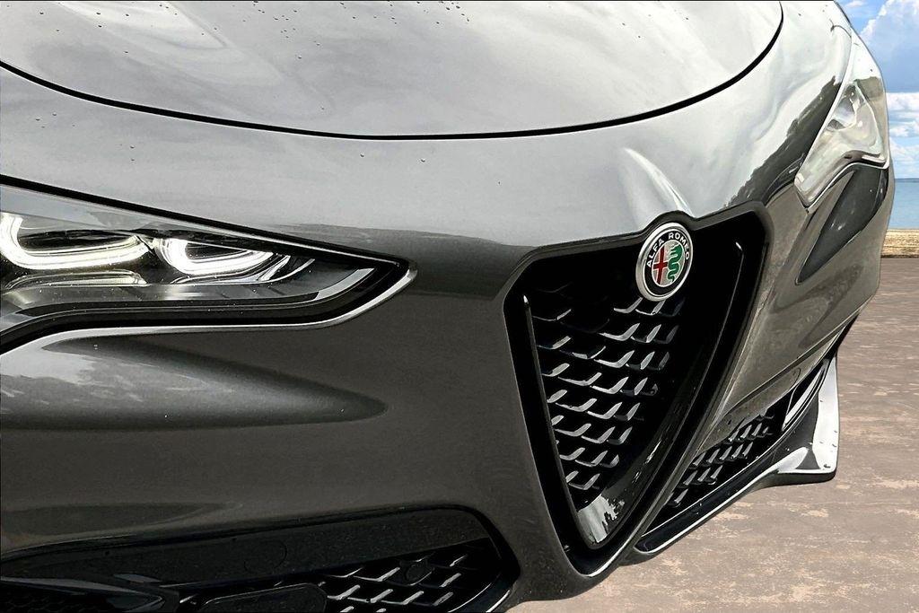 Alfa Romeo Stelvio Veloce AWD 2024