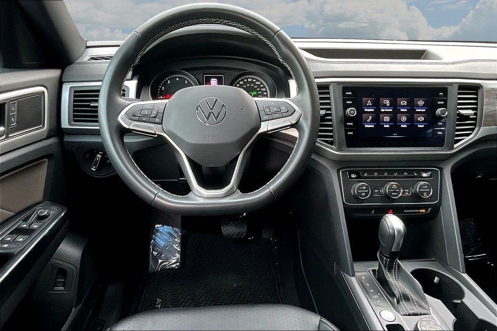 Volkswagen Atlas Cross Sport 3.6L V6 SE w/Technology 4MOTION 2021