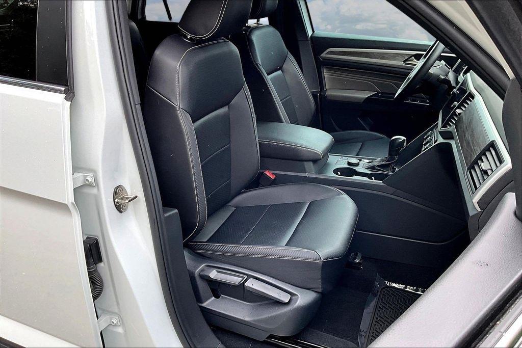 Volkswagen Atlas Cross Sport 3.6L V6 SE w/Technology 4MOTION 2021
