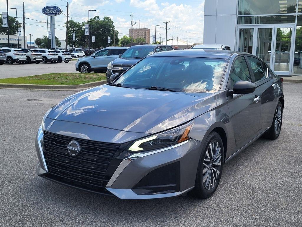 Nissan Altima 2.5 SV 2024