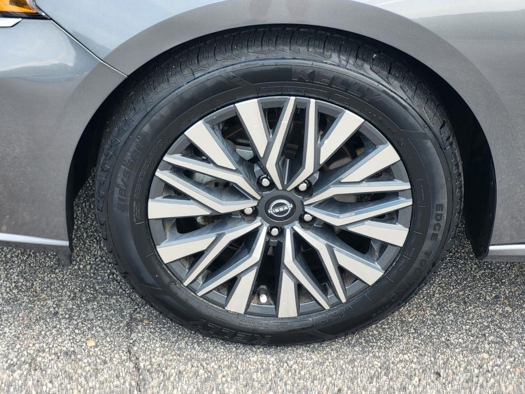 Nissan Altima 2.5 SV 2024