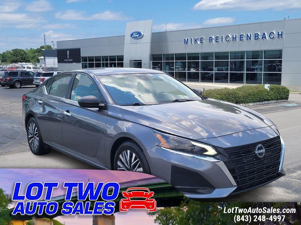 Nissan Altima 2.5 SV 2024