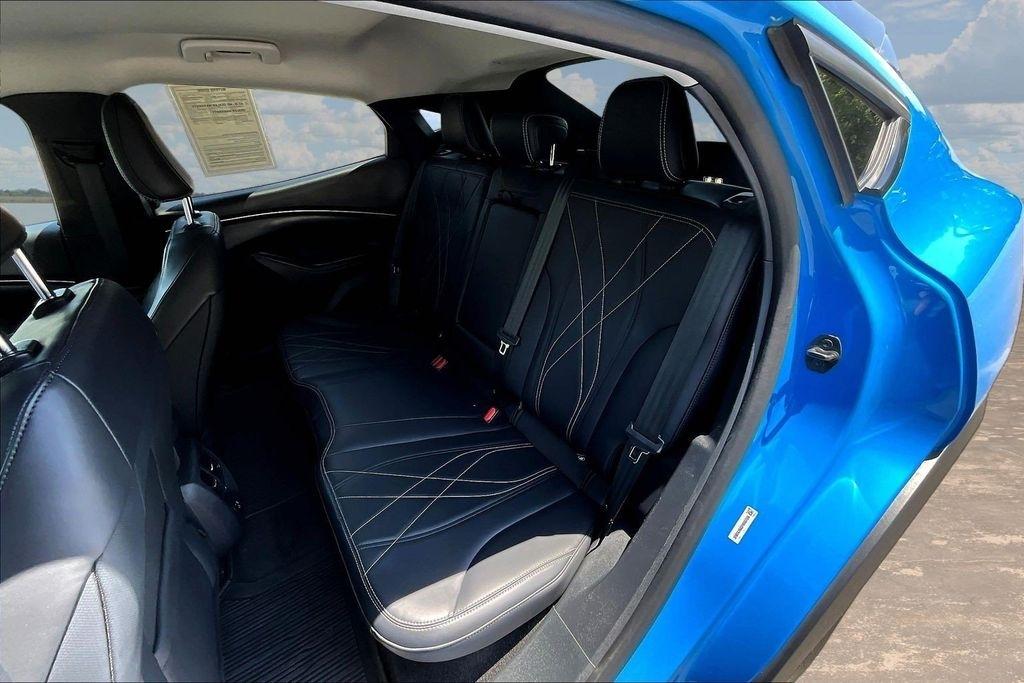 Ford Mustang Mach-E Select RWD 2023