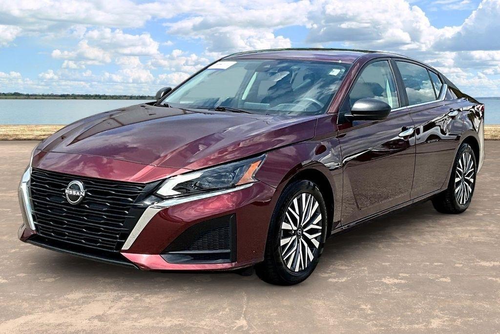 Nissan Altima SV FWD 2025