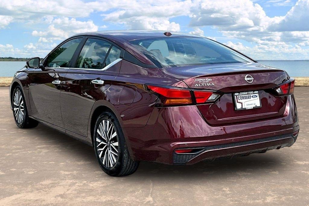 Nissan Altima SV FWD 2025