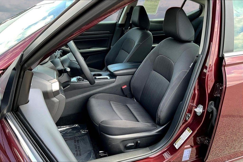 Nissan Altima SV FWD 2025