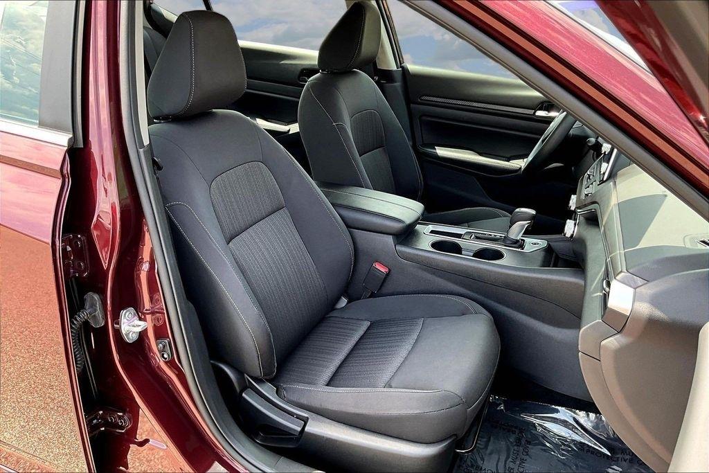 Nissan Altima SV FWD 2025