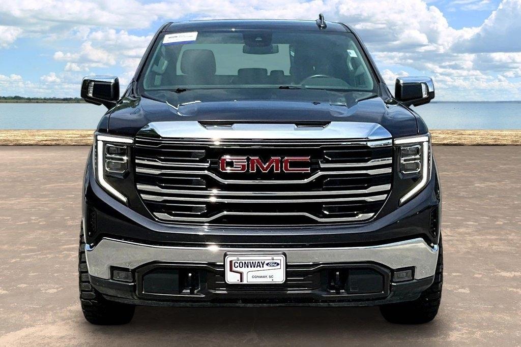 GMC Sierra 1500 4WD Crew Cab 147" SLT 2025
