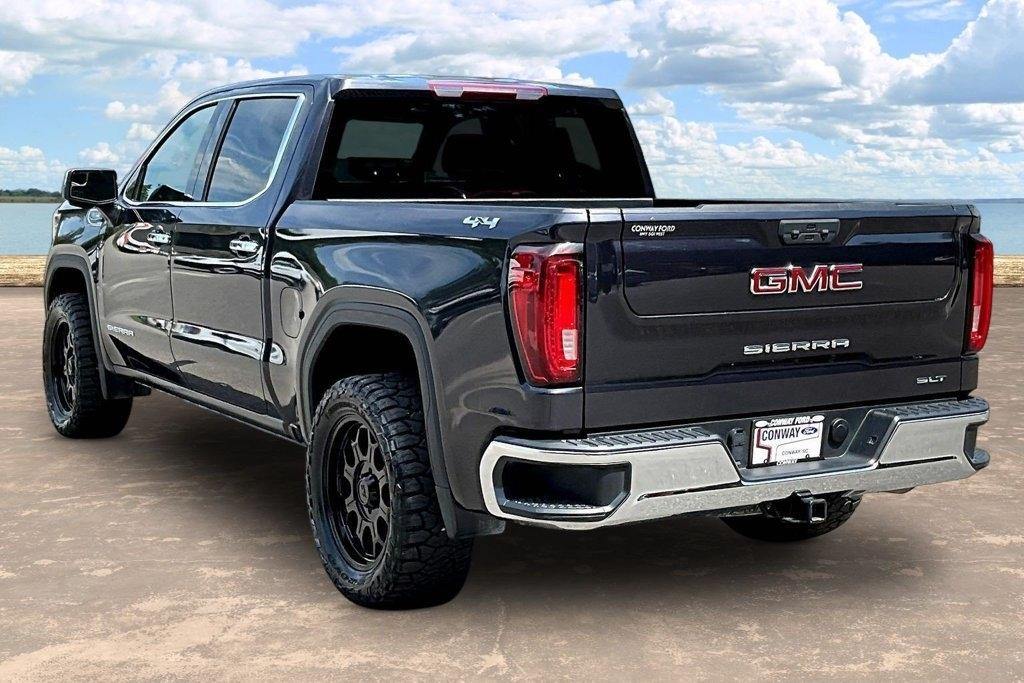 GMC Sierra 1500 4WD Crew Cab 147" SLT 2025